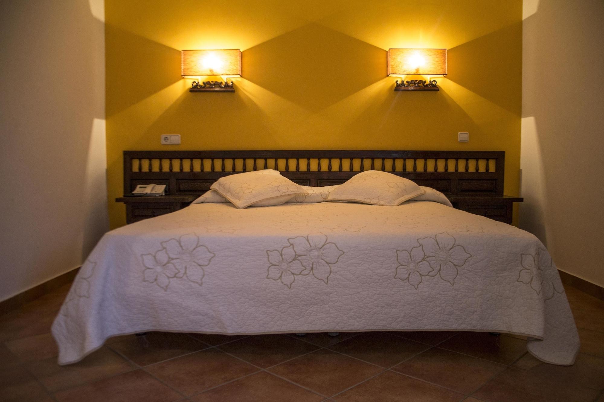Hospedium Hotel Juan II Toro Luaran gambar
