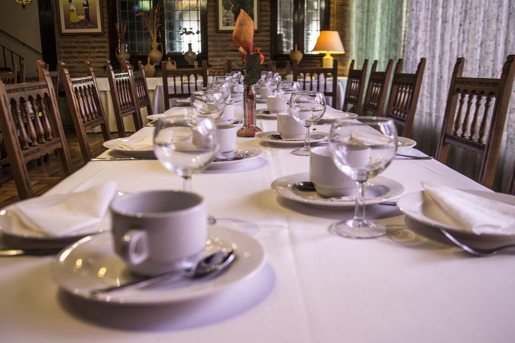 Hospedium Hotel Juan II Toro Luaran gambar