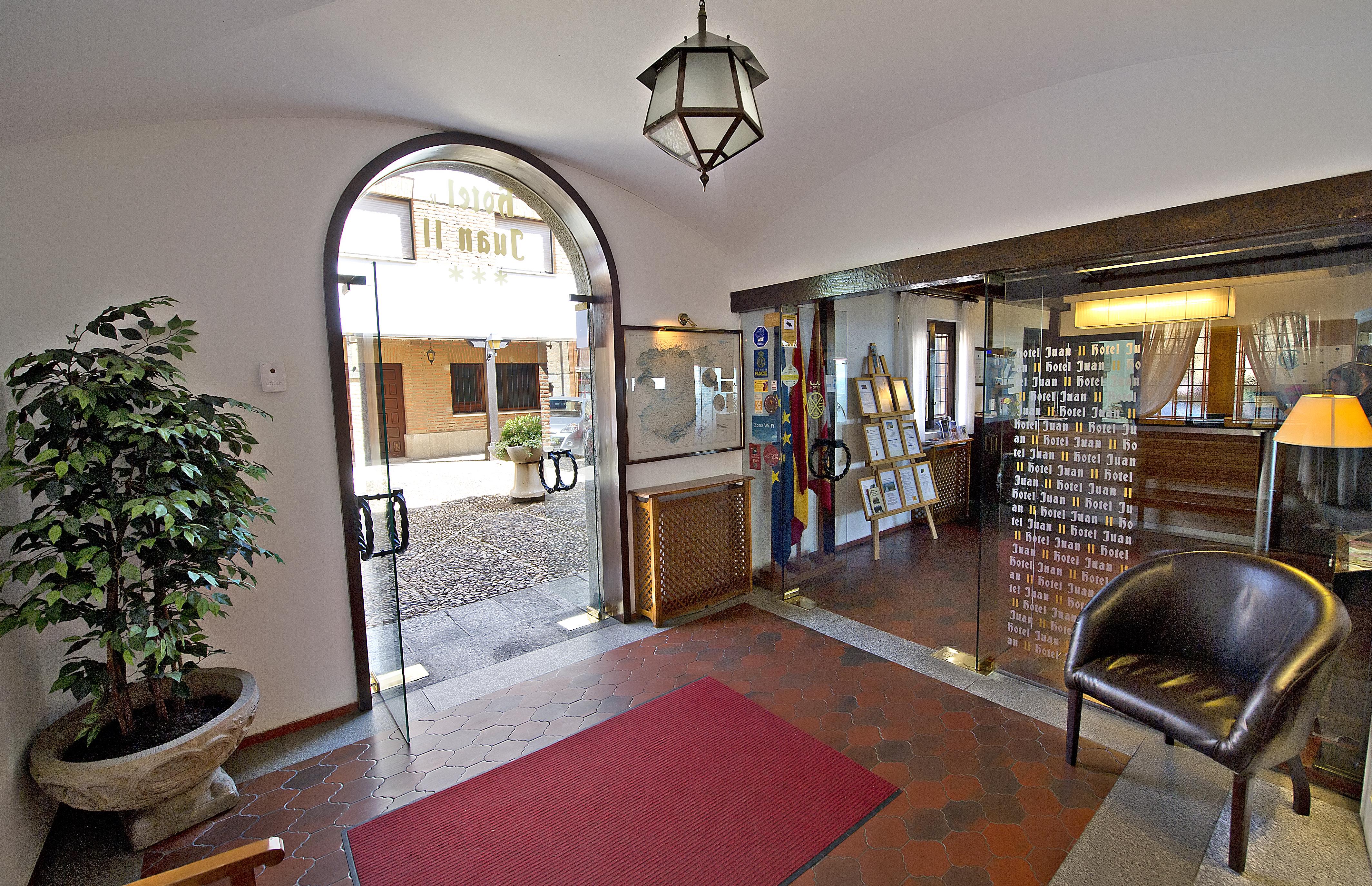 Hospedium Hotel Juan II Toro Luaran gambar