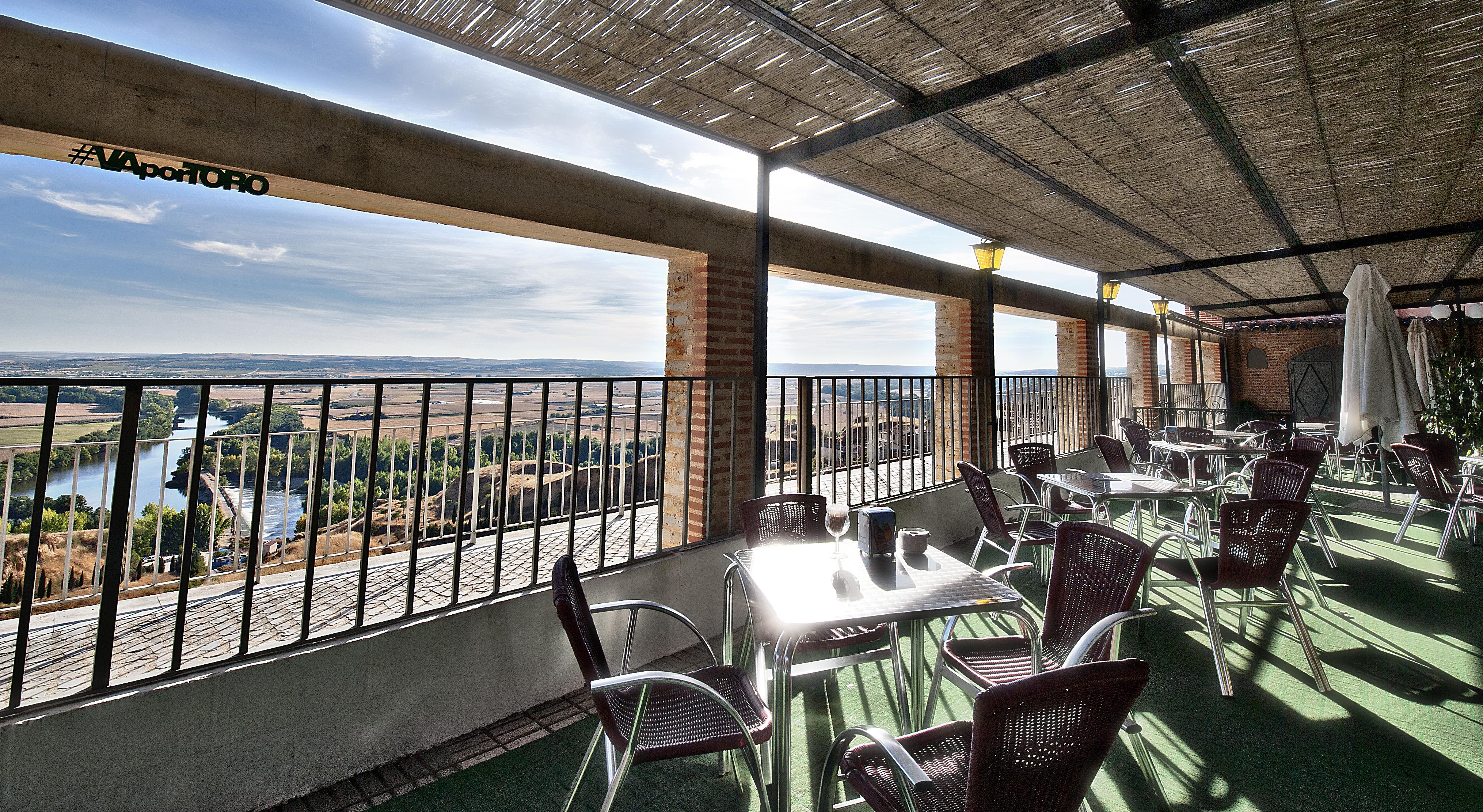 Hospedium Hotel Juan II Toro Luaran gambar