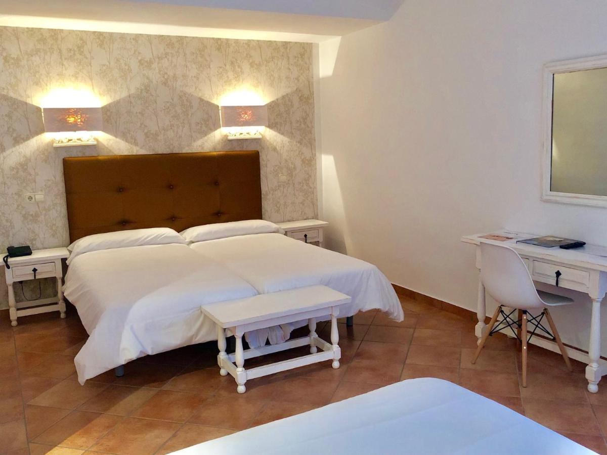 Hospedium Hotel Juan II Toro Luaran gambar