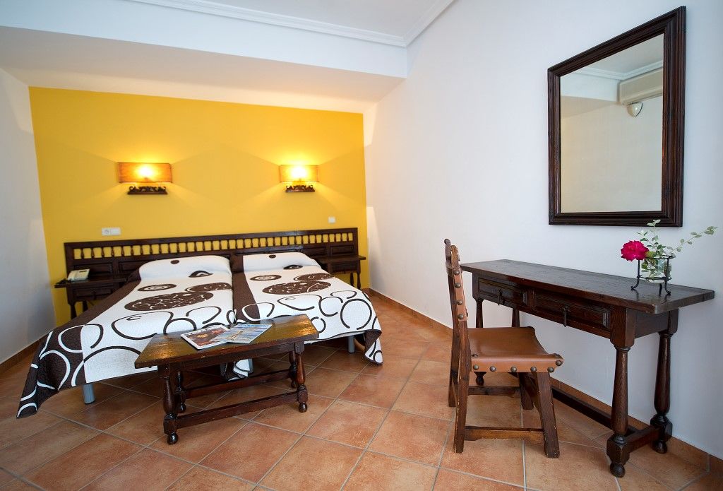 Hospedium Hotel Juan II Toro Luaran gambar
